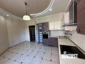 4-к квартира, вторичка, 146м2, 3/10 этаж