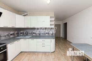 3-к квартира, вторичка, 82м2, 10/10 этаж
