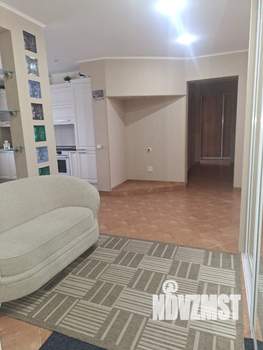 4-к квартира, вторичка, 126м2, 2/11 этаж