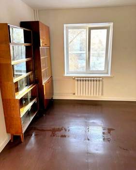 3-к квартира, вторичка, 65м2, 3/4 этаж