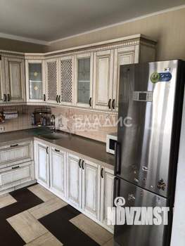 3-к квартира, вторичка, 90м2, 8/9 этаж