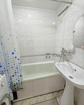 2-к квартира, вторичка, 52м2, 8/10 этаж