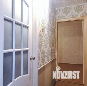 2-к квартира, вторичка, 45м2, 1/5 этаж