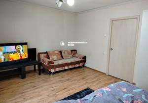 2-к квартира, вторичка, 64м2, 1/10 этаж