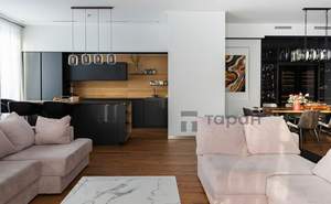 5-к квартира, вторичка, 210м2, 9/16 этаж