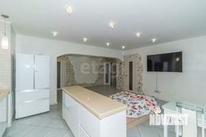 4-к квартира, вторичка, 197м2, 6/10 этаж