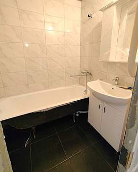 2-к квартира, вторичка, 57м2, 6/10 этаж