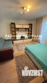 2-к квартира, вторичка, 63м2, 1/10 этаж