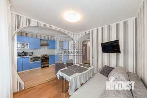 2-к квартира, вторичка, 56м2, 1/5 этаж