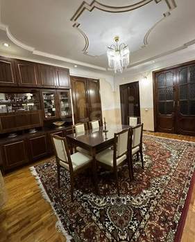 4-к квартира, вторичка, 105м2, 4/7 этаж