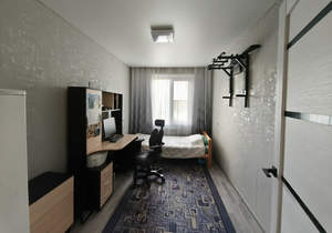 4-к квартира, вторичка, 77м2, 3/10 этаж