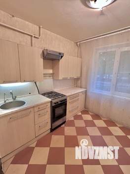 4-к квартира, вторичка, 74м2, 1/9 этаж