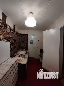 2-к квартира, вторичка, 42м2, 1/5 этаж