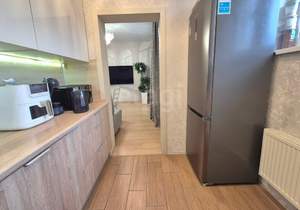 3-к квартира, вторичка, 95м2, 2/17 этаж