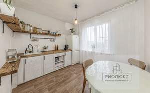 2-к квартира, вторичка, 49м2, 9/9 этаж