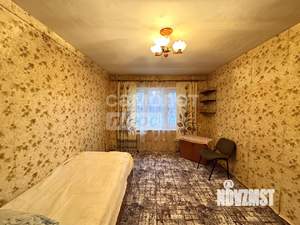 3-к квартира, вторичка, 58м2, 1/5 этаж