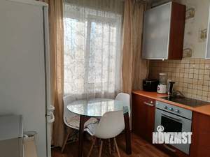 2-к квартира, вторичка, 50м2, 1/10 этаж