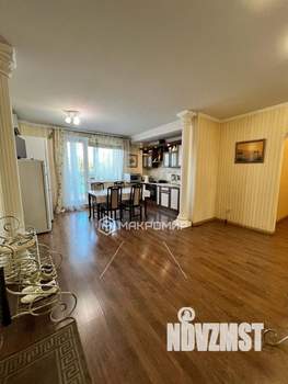 4-к квартира, вторичка, 125м2, 3/10 этаж
