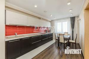 4-к квартира, вторичка, 128м2, 11/11 этаж