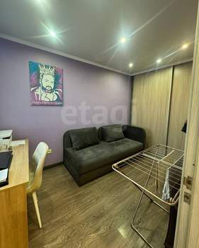 3-к квартира, вторичка, 55м2, 5/5 этаж