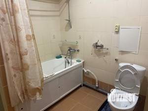 2-к квартира, вторичка, 44м2, 1/5 этаж