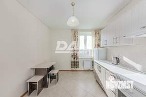 2-к квартира, вторичка, 60м2, 11/17 этаж