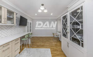 4-к квартира, вторичка, 147м2, 5/8 этаж