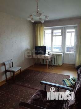3-к квартира, вторичка, 68м2, 2/2 этаж