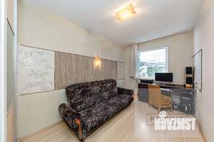 3-к квартира, вторичка, 63м2, 5/5 этаж