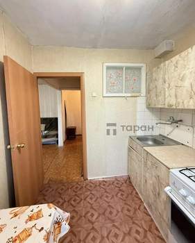 3-к квартира, вторичка, 43м2, 3/5 этаж