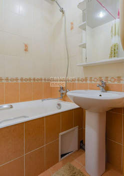 2-к квартира, вторичка, 67м2, 10/10 этаж