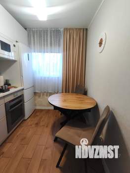 3-к квартира, вторичка, 63м2, 1/5 этаж