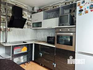 3-к квартира, вторичка, 64м2, 1/10 этаж