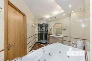 4-к квартира, вторичка, 149м2, 4/9 этаж