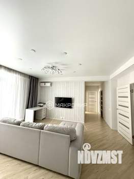 3-к квартира, вторичка, 95м2, 13/25 этаж