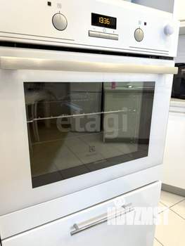 3-к квартира, вторичка, 95м2, 13/26 этаж