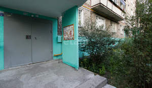2-к квартира, вторичка, 53м2, 1/5 этаж