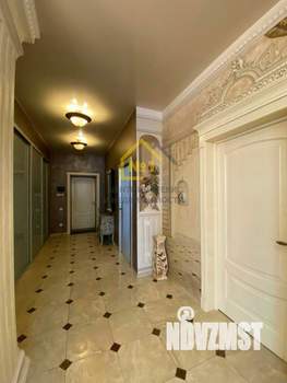 3-к квартира, вторичка, 134м2, 8/10 этаж