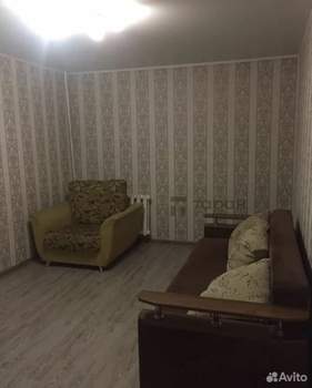 2-к квартира, вторичка, 42м2, 1/5 этаж