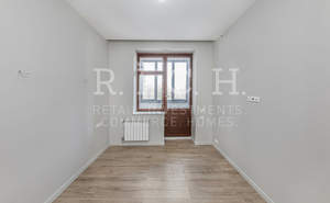 3-к квартира, вторичка, 101м2, 2/8 этаж