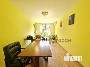2-к квартира, вторичка, 60м2, 1/10 этаж