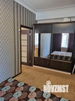 2-к квартира, вторичка, 56м2, 1/3 этаж