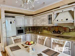 4-к квартира, вторичка, 156м2, 6/22 этаж