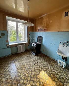 4-к квартира, вторичка, 97м2, 2/5 этаж