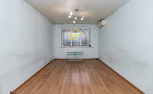 2-к квартира, вторичка, 43м2, 1/5 этаж