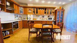 3-к квартира, вторичка, 112м2, 7/10 этаж