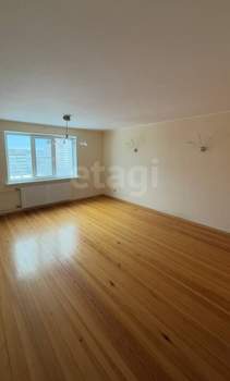 3-к квартира, вторичка, 109м2, 9/10 этаж