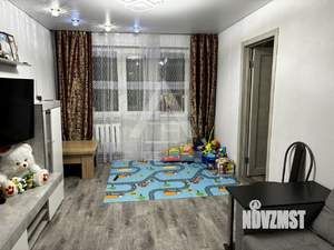 3-к квартира, вторичка, 58м2, 2/5 этаж