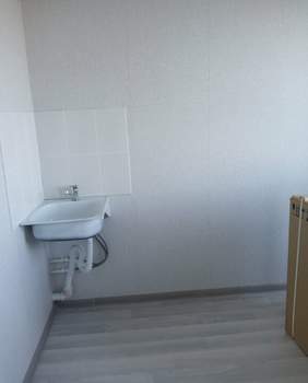 4-к квартира, вторичка, 81м2, 4/10 этаж