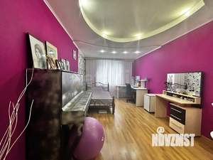 4-к квартира, вторичка, 117м2, 2/10 этаж